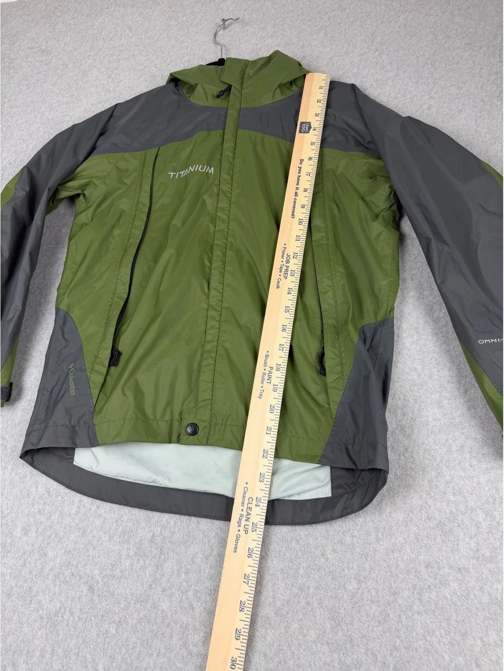 Columbia Titanium Omni-Tech Youth 10/12 Waterproof Hooded Rain Jacket Green Gray